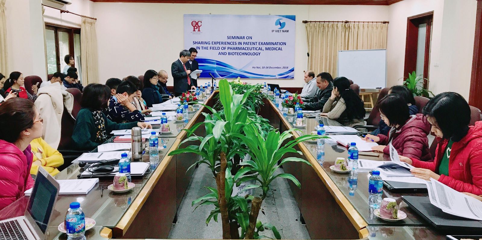 Chia sẻ kinh nghiệm thẩm định sáng chế về dược phẩm, y tế và công nghệ sinh học