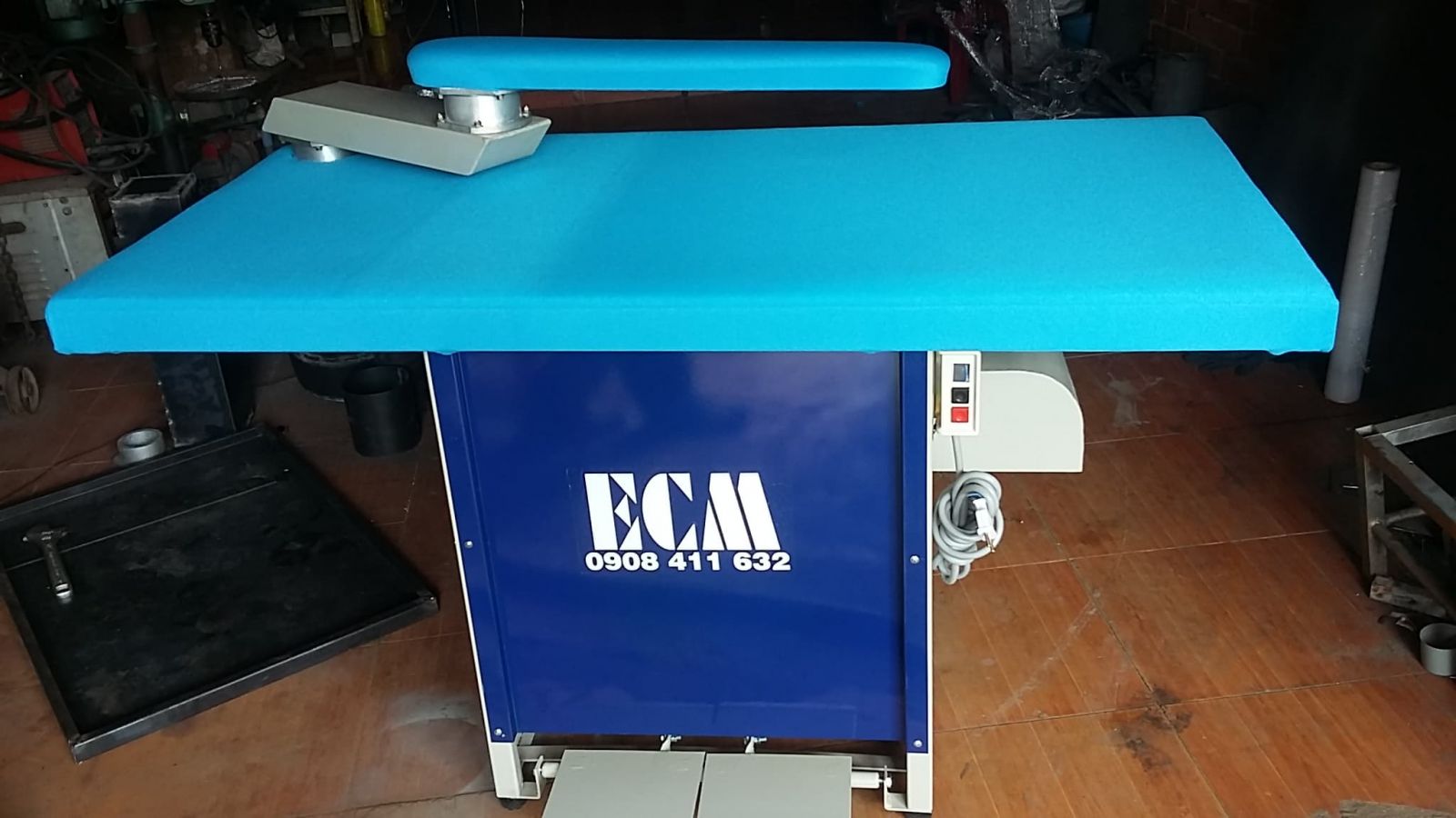Bàn Hút Chân Không ECM - Bàn hút mini