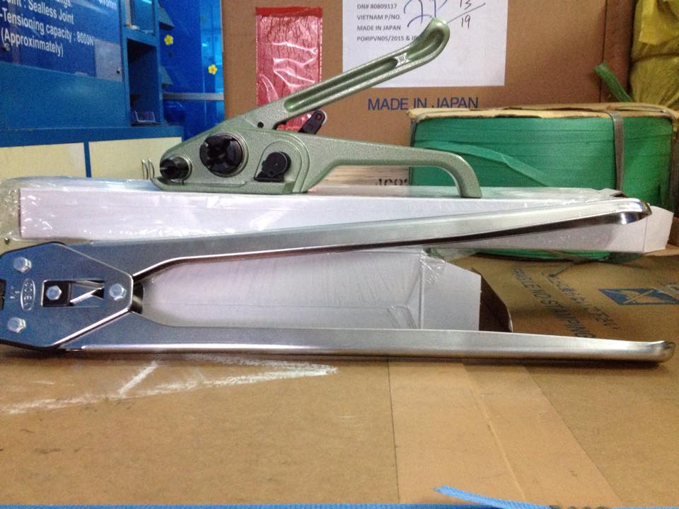 Dụng cụ đóng đai nhựa cầm tay YBICO P117