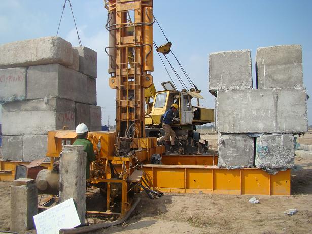 Ép cọc bê tông