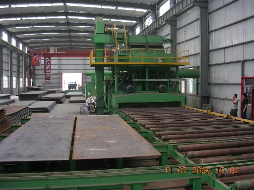 Thiết bị phun làm sạch và phun sơn tự động cho tôn tấm
