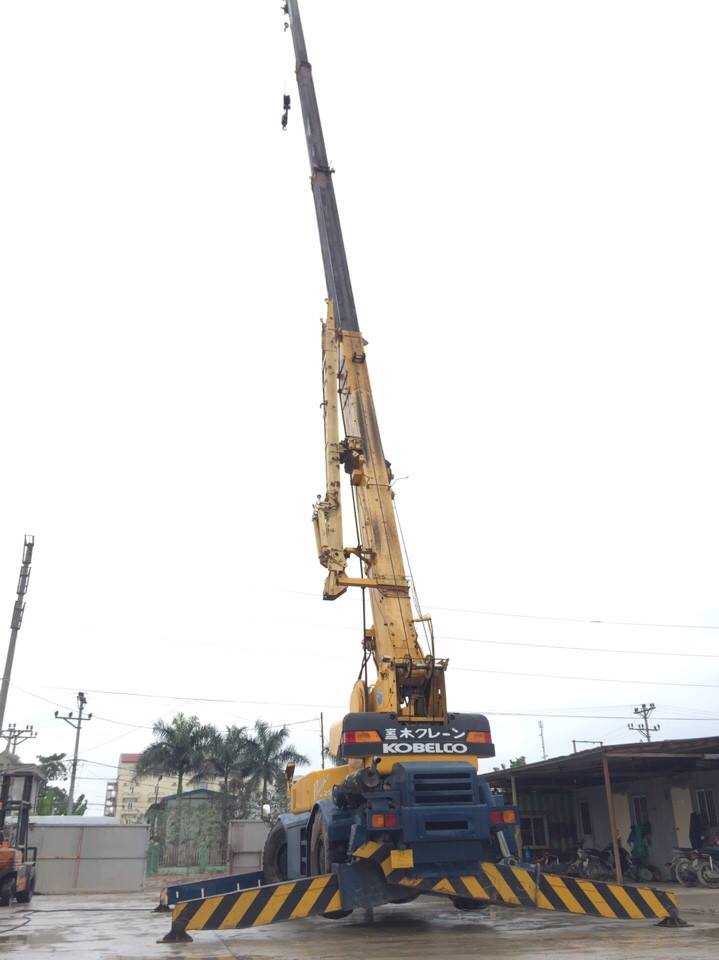 Dịch vụ bán, cho thuê xe công trình