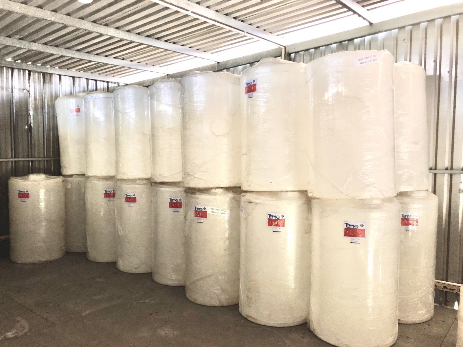 Bồn Chứa Hóa Chất 300 Lít Tema/Pakco Thái Lan