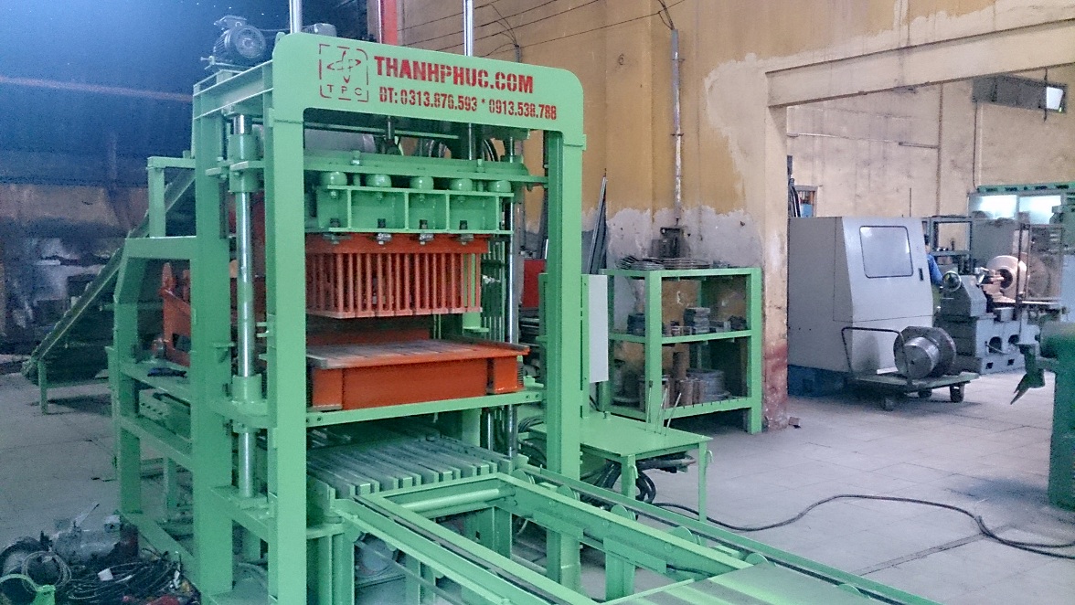 Máy sản xuất gạch Block TPC-Z1009