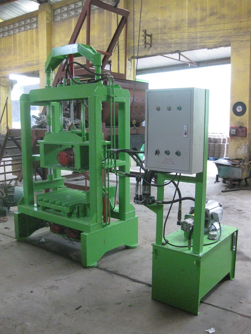 Máy sản xuất gạch Block TPC-Z10