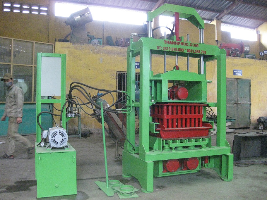 Máy sản xuất gạch Block TPC-Z10