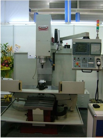 Máy phay CNC SPIRE-M1000