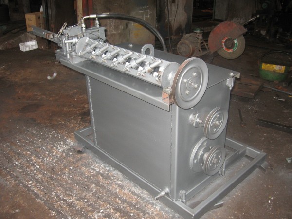 Máy nắn cắt tự động (to)