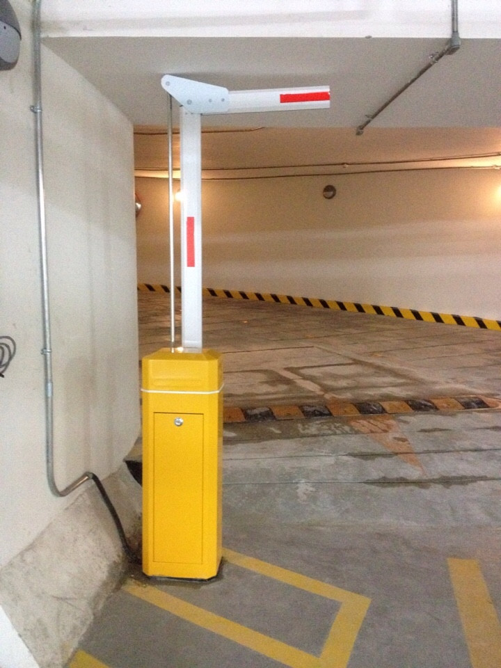 Thanh chắn barrier tự động