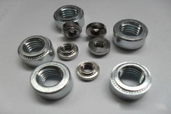 Pem M5 Inox, Thép mạ