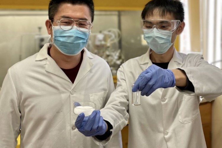 Phương pháp đặc biệt biến nhựa thành nhiên liệu chỉ trong 1 giờ
